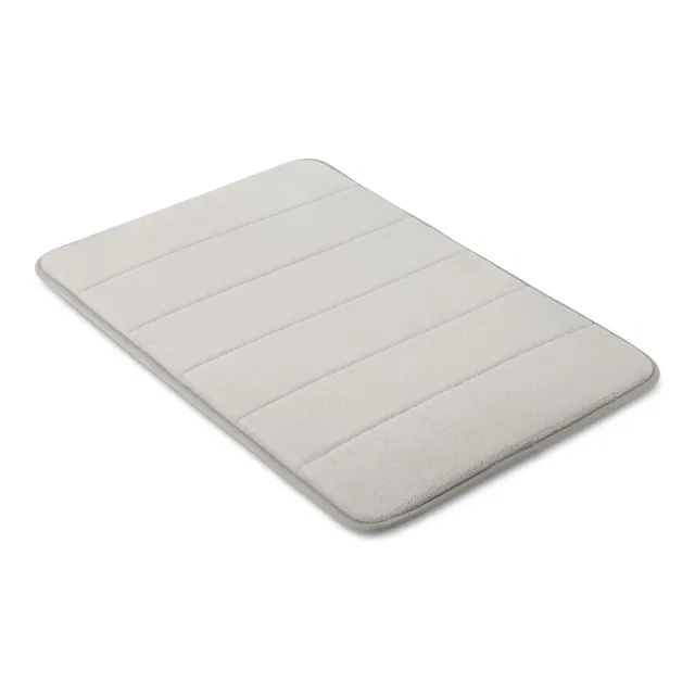 Amazon Basics Tappeto Bagno Memory Foam 43x61 Grigio Chiaro