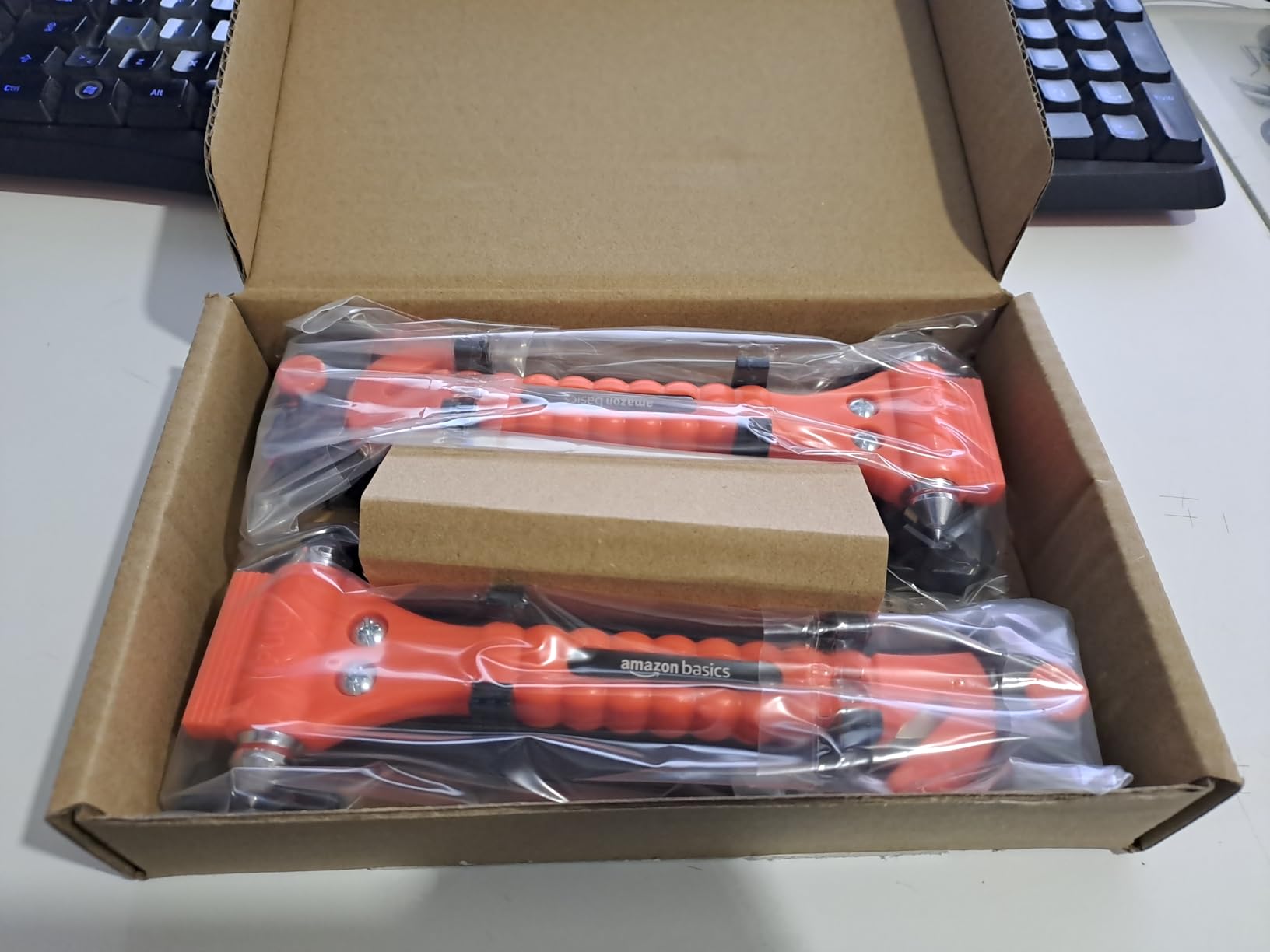 AmazonBasics martello emergenza rompivetro taglierino 2 pezzi