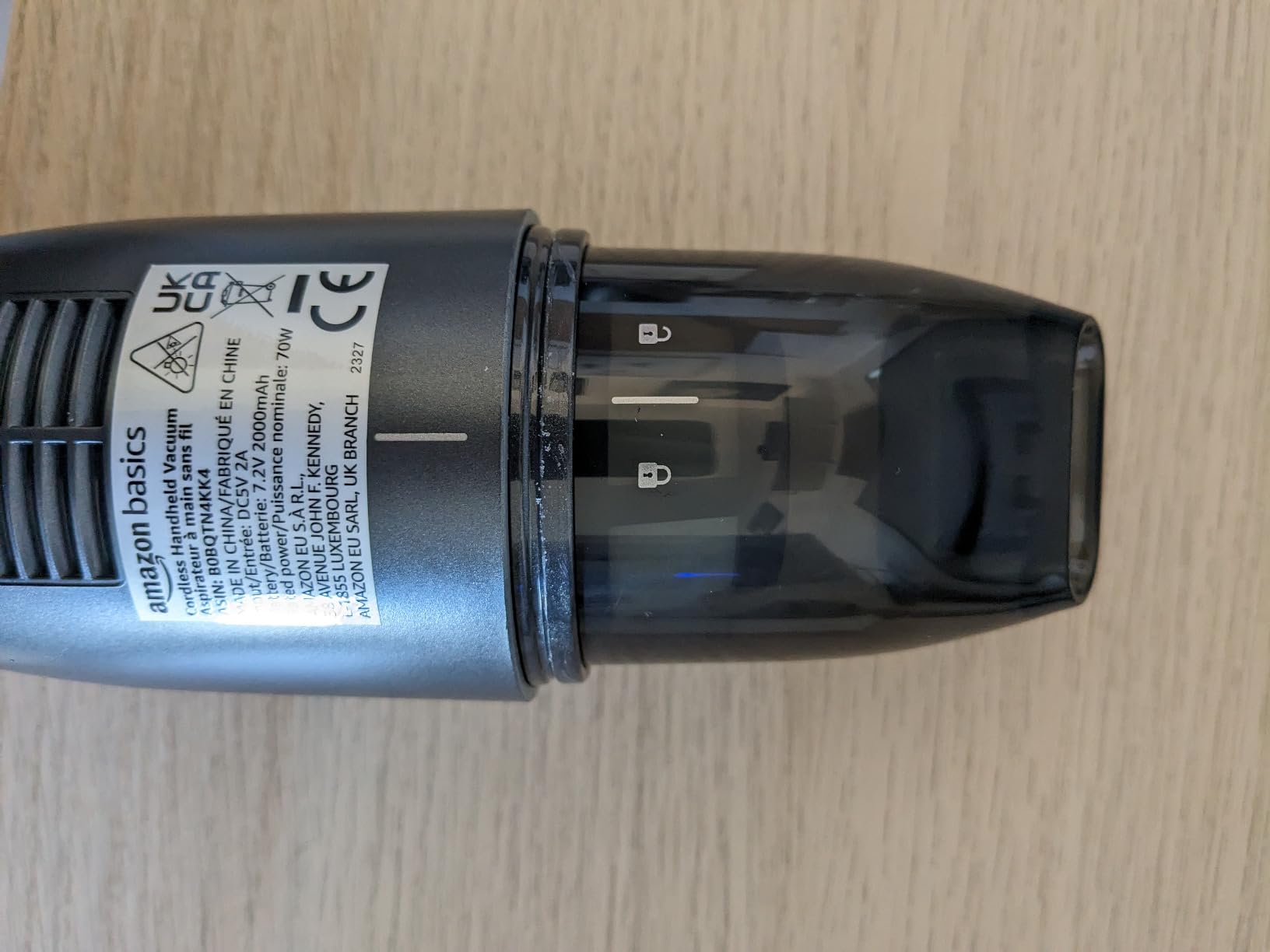 AmazonBasics Aspirapolvere Manuale Senza Fili Nero USB