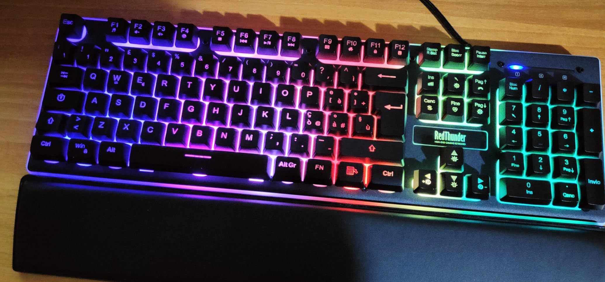 RedThunder K10 Combo Tastiera Mouse Gaming Nero RGB