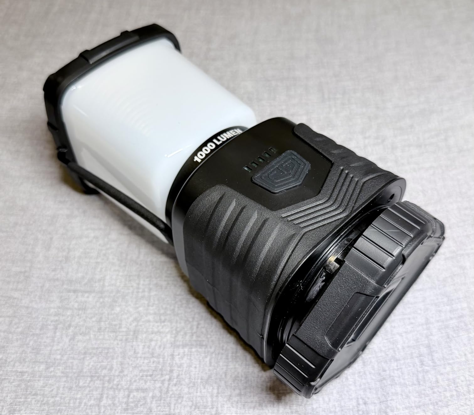 Amazon Basics Lanterna Campeggio LED 1000 Lumen Nera