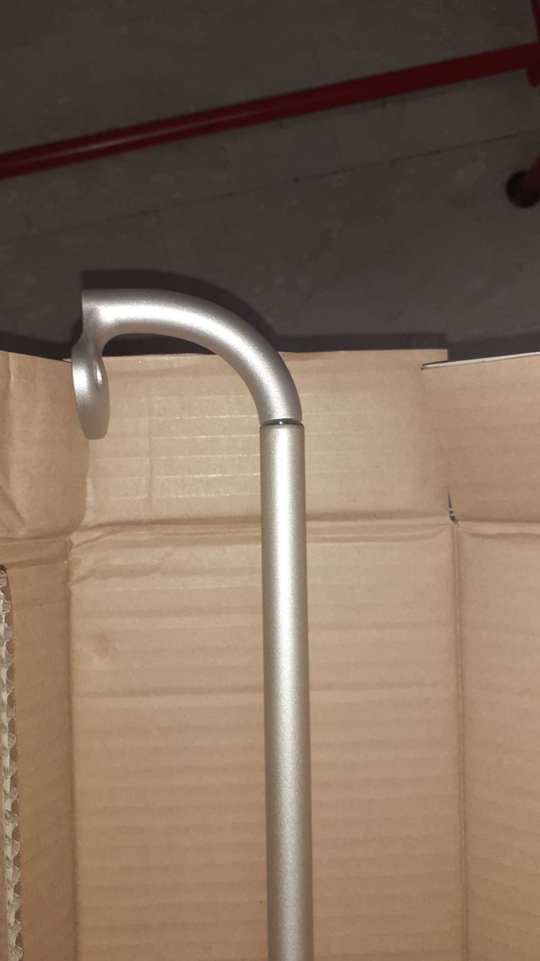Amazon Basics Bastone Tenda Curvo 122-224 cm Nichel