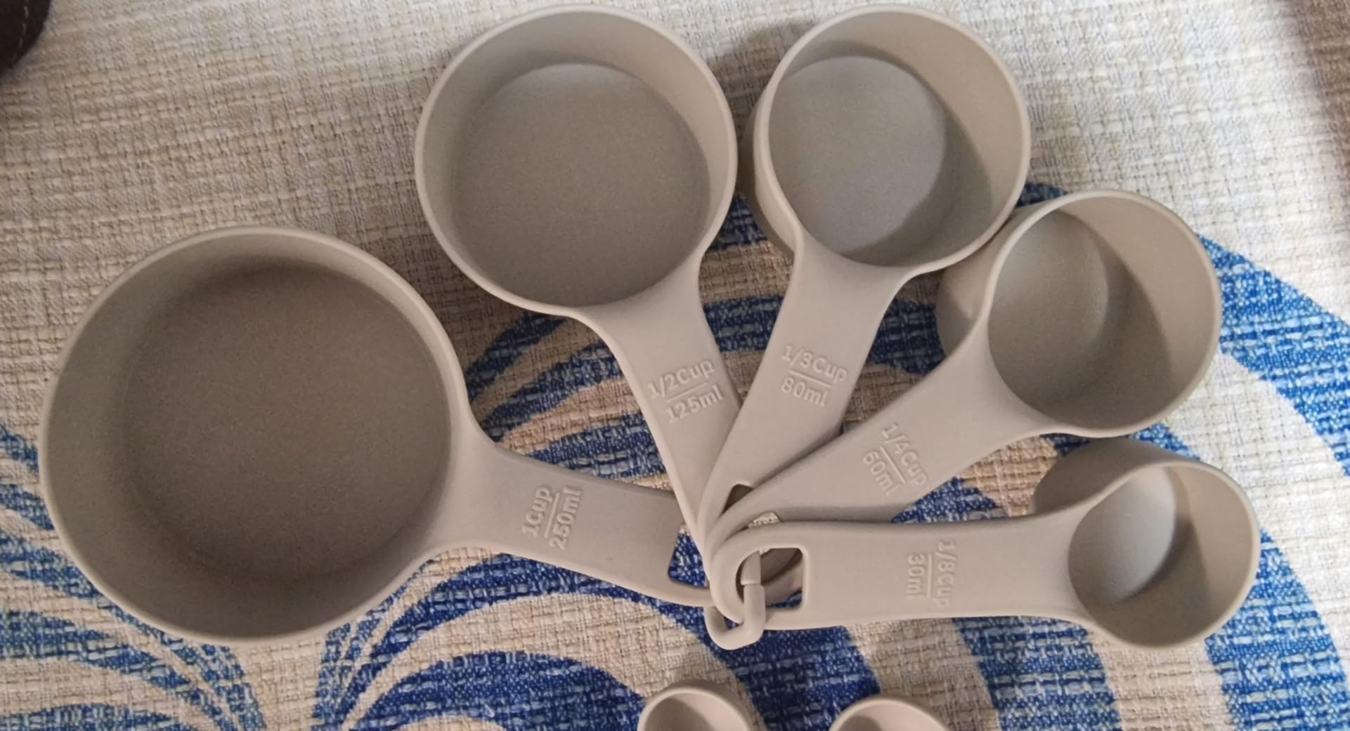 AmazonBasics Misurini Cucchiai Dosatori Set 10pz Grigio