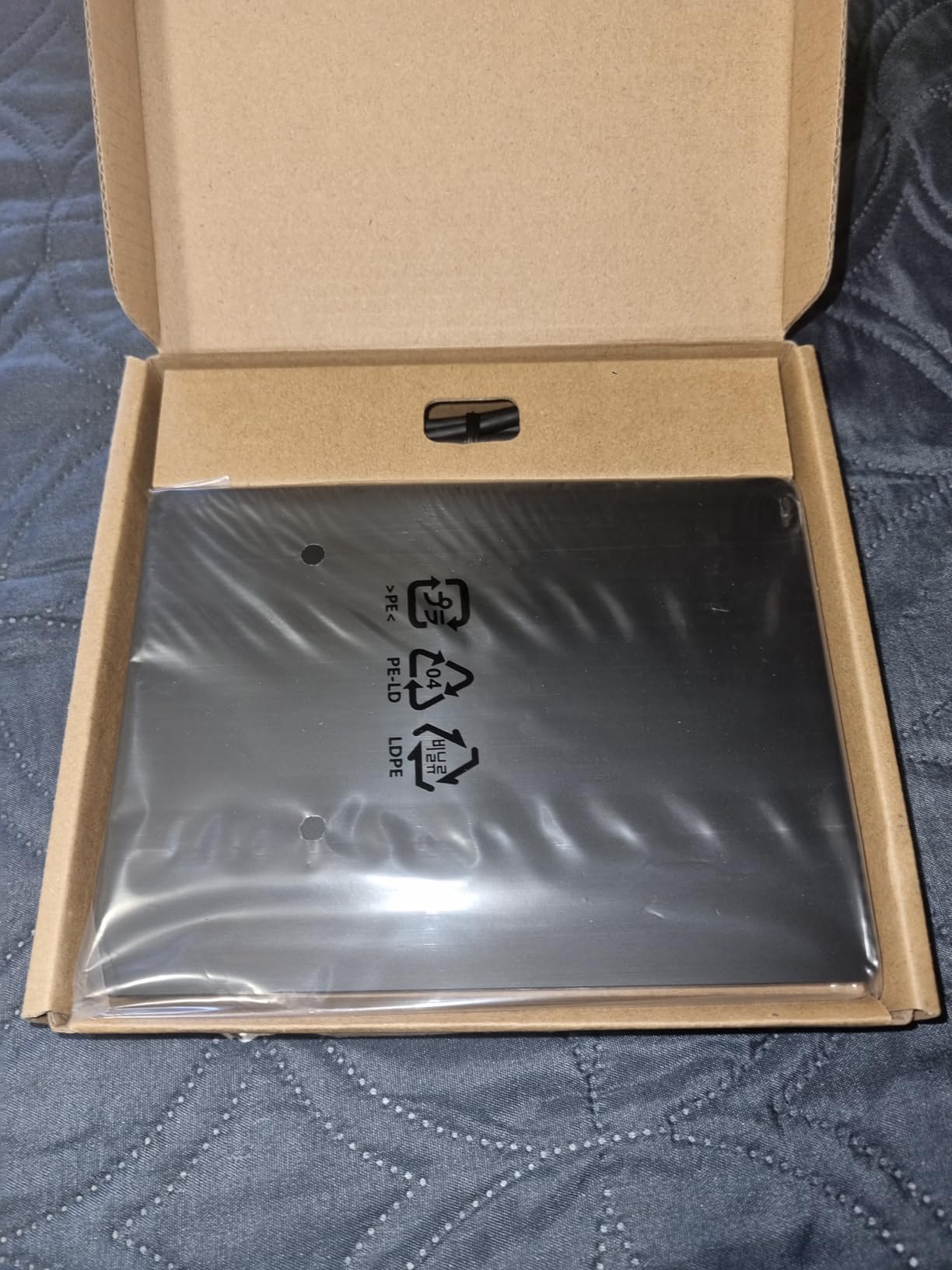 Amazon Basics trackpad USB-C nero Windows 6,4 pollici con filo