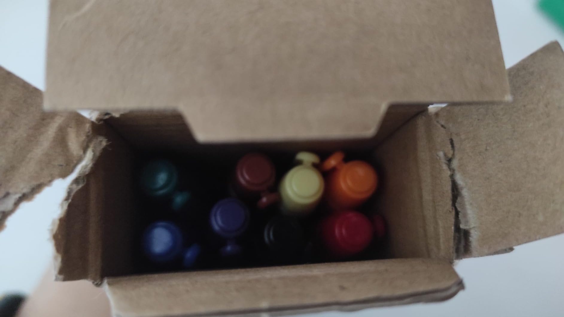 AmazonBasics pennarelli indelebili doppia punta 8 pezzi colori assortiti
