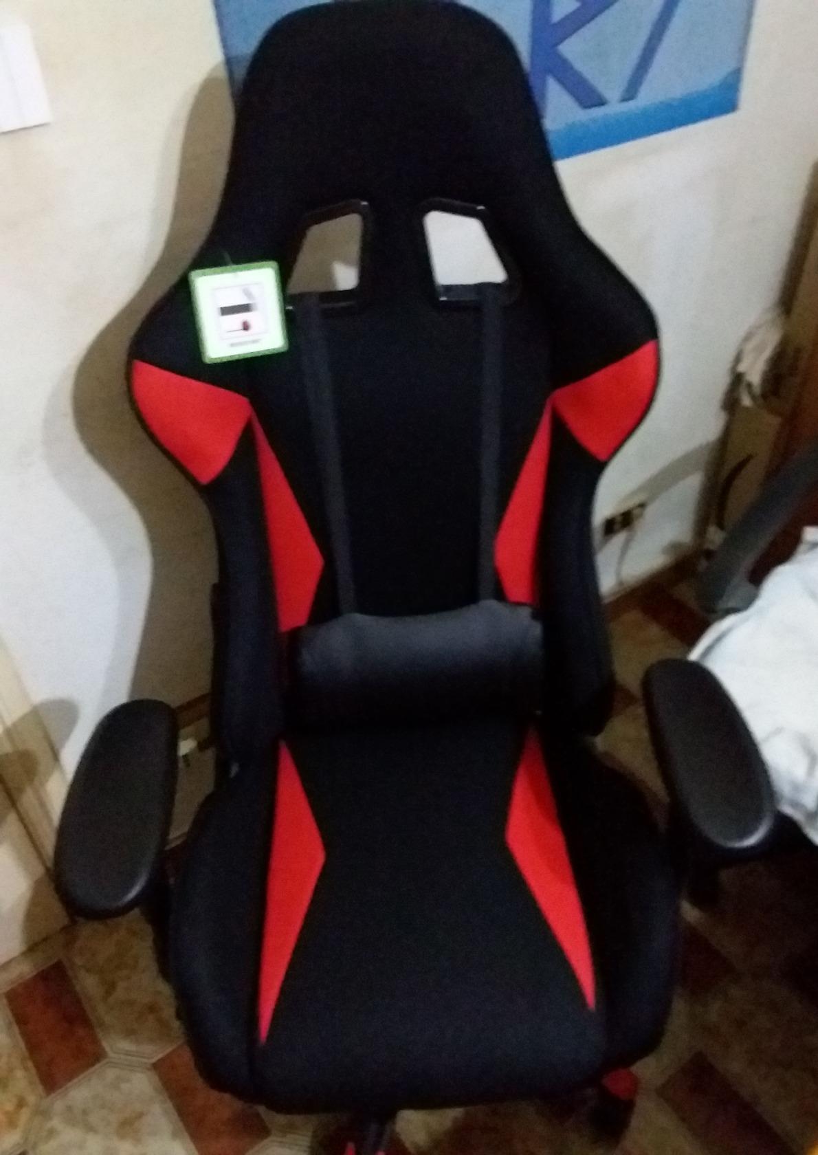 Amazon Basics Racing sedia gaming grigia in tessuto traspirante reclinabile
