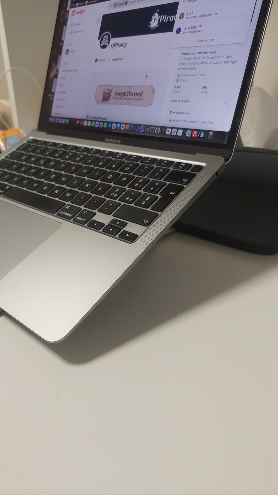 Amazon Basics supporto laptop alluminio 10-15,6" argento 6 angoli